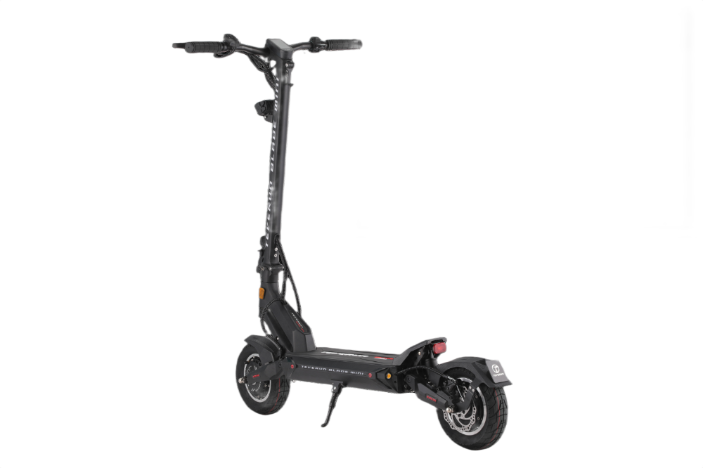 TEVERUN BLADE MINI PRO Black electric scooter on a white background