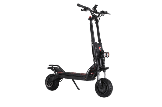 Kaabo Wolf King GTR MAX BLACK Black electric scooter on a white background