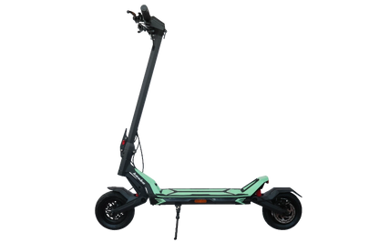  KAABO URBAN Black electric scooter on a white background