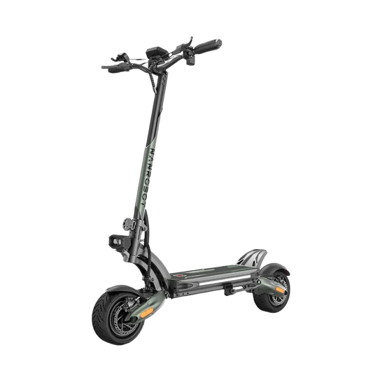 NANROBOT D6+ MAX 3000W elektritõukeratas kahe mootoriga, oliivrohelise raamiga ja 10-tolliste laiade rehvidega