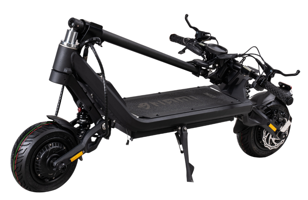 NAMI KLIMA MAX Black electric scooter on a white background