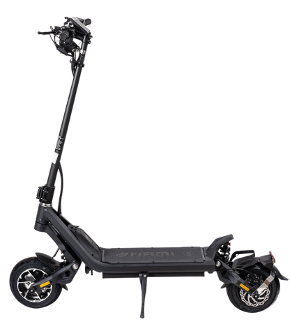 NAMI KLIMA ONE Black electric scooter on a white background